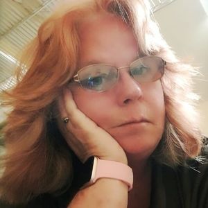 Meet your Posher, Christy